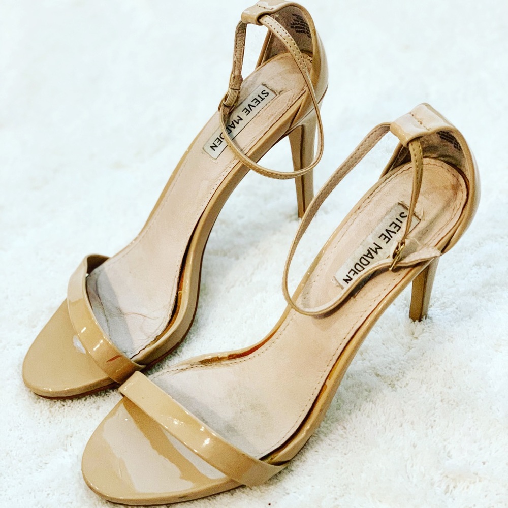 Steve Madden Nude Patent Leather Heels